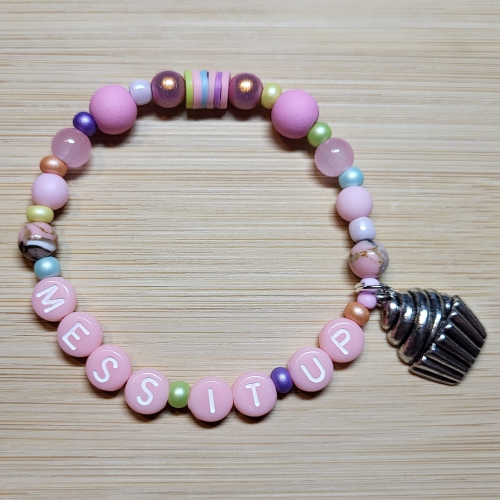 Mess It Up- Gracie Abrams Friendship Bracelet, 6.5"
